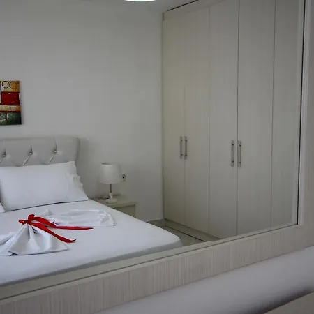 Cozy * Sarande
